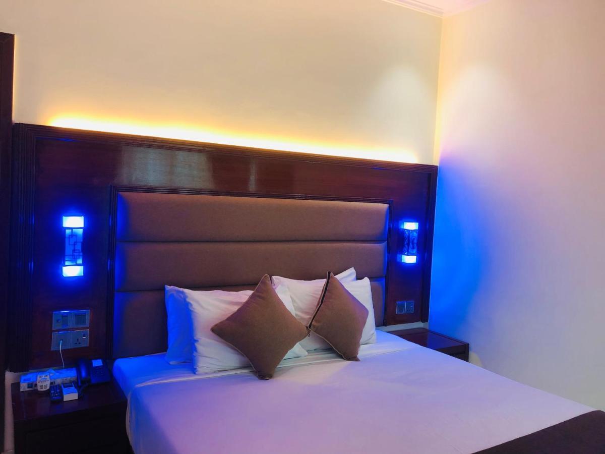 Uni Resort ค็อกเซสบาซาร์ ภายนอก รูปภาพ