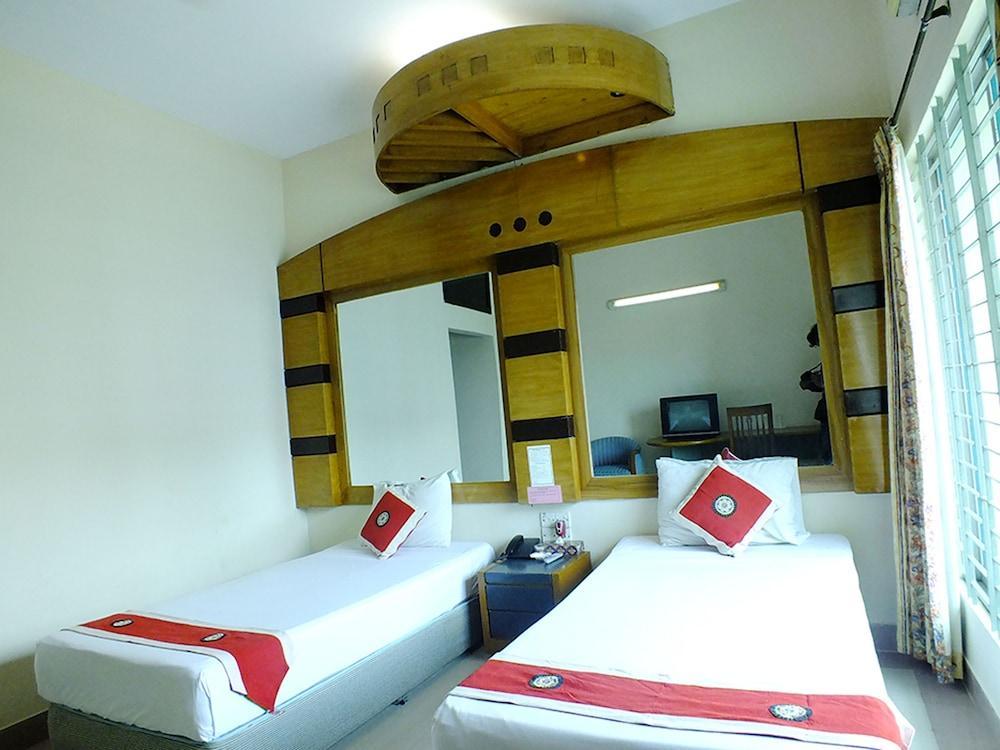 Uni Resort ค็อกเซสบาซาร์ ภายนอก รูปภาพ