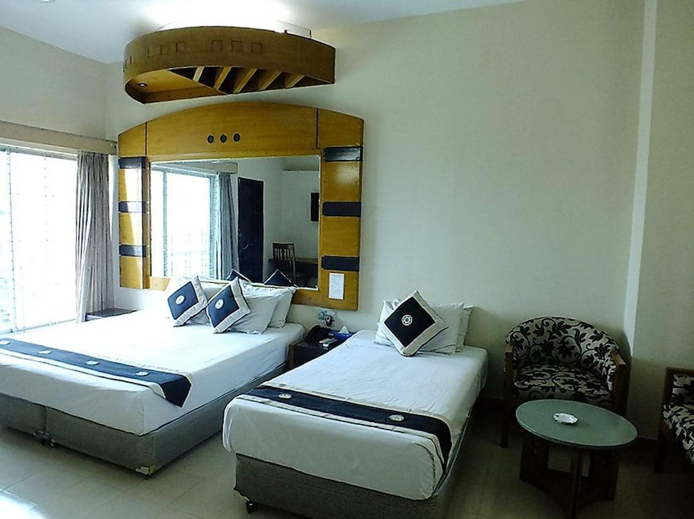 Uni Resort ค็อกเซสบาซาร์ ภายนอก รูปภาพ