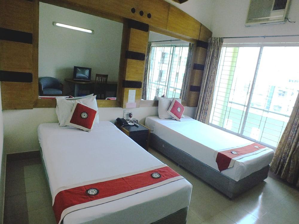 Uni Resort ค็อกเซสบาซาร์ ภายนอก รูปภาพ