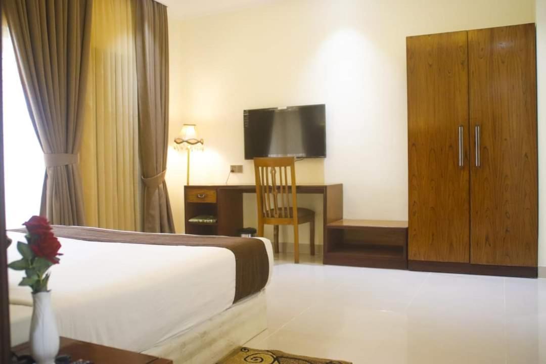 Uni Resort ค็อกเซสบาซาร์ ภายนอก รูปภาพ